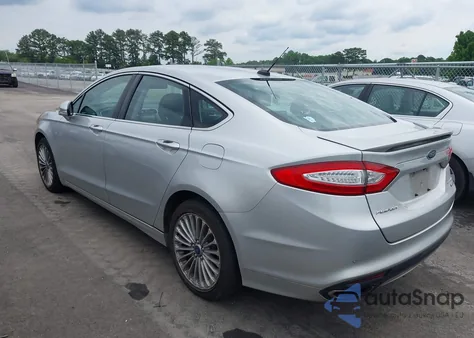 2013 Ford Fusion Titanium z USA, uszkodzony, nr VIN 3FA6P0D95DR120743